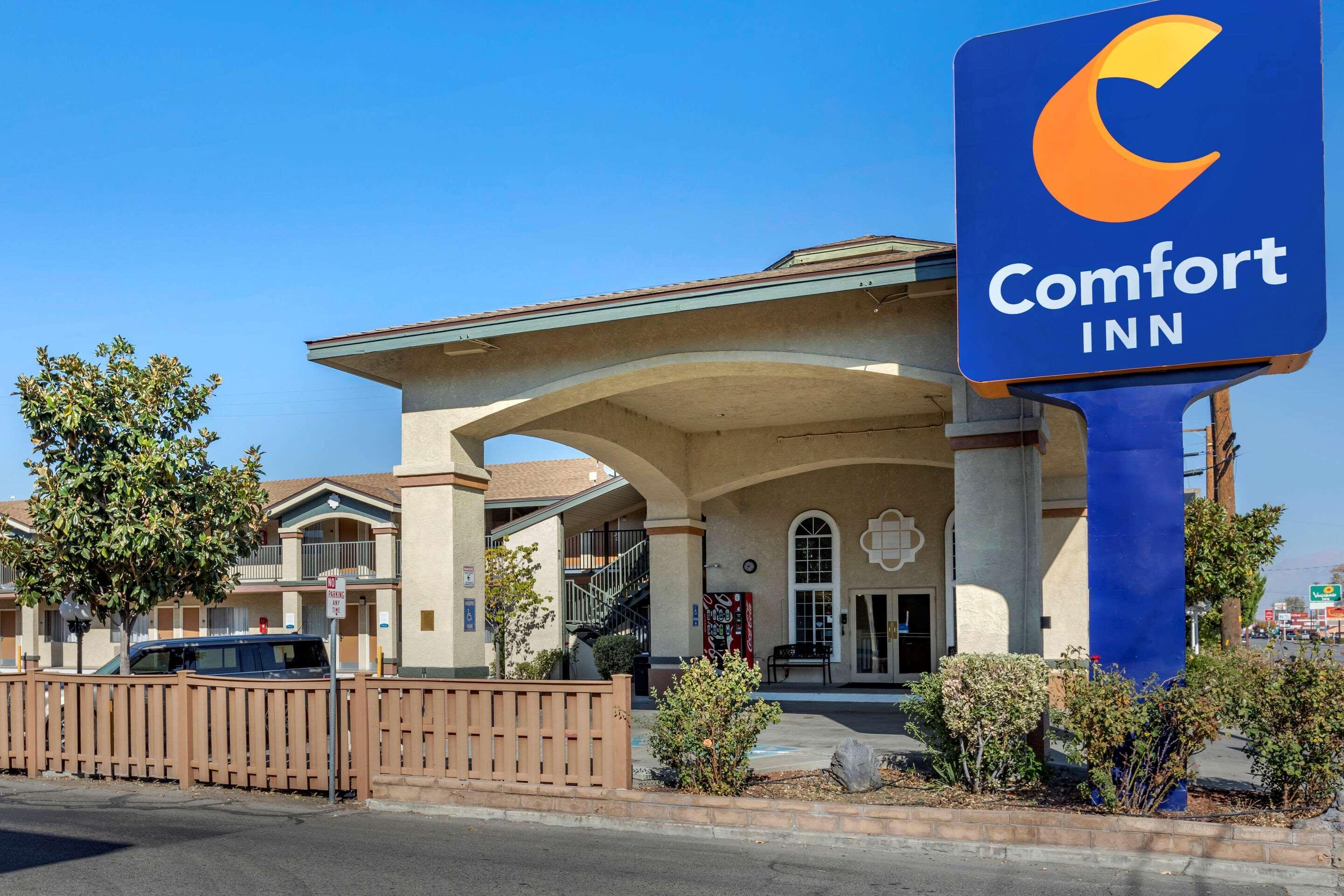 Comfort Inn Бишъп Екстериор снимка